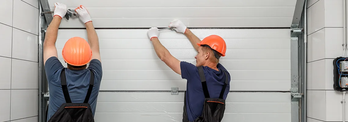 Driveway Garage Door Local Technicians in University, Florida