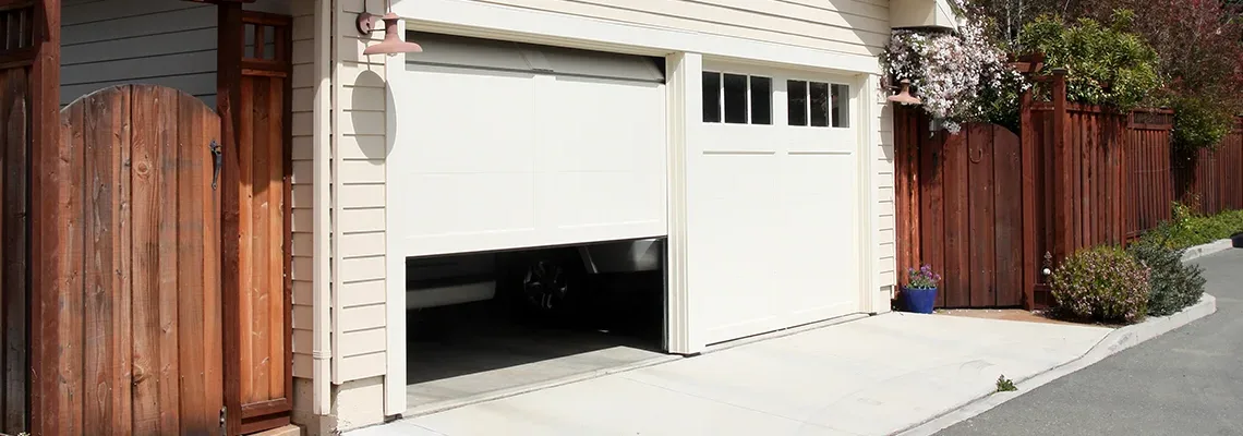 Repair Garage Door Won't Close Light Blinks in University, Florida